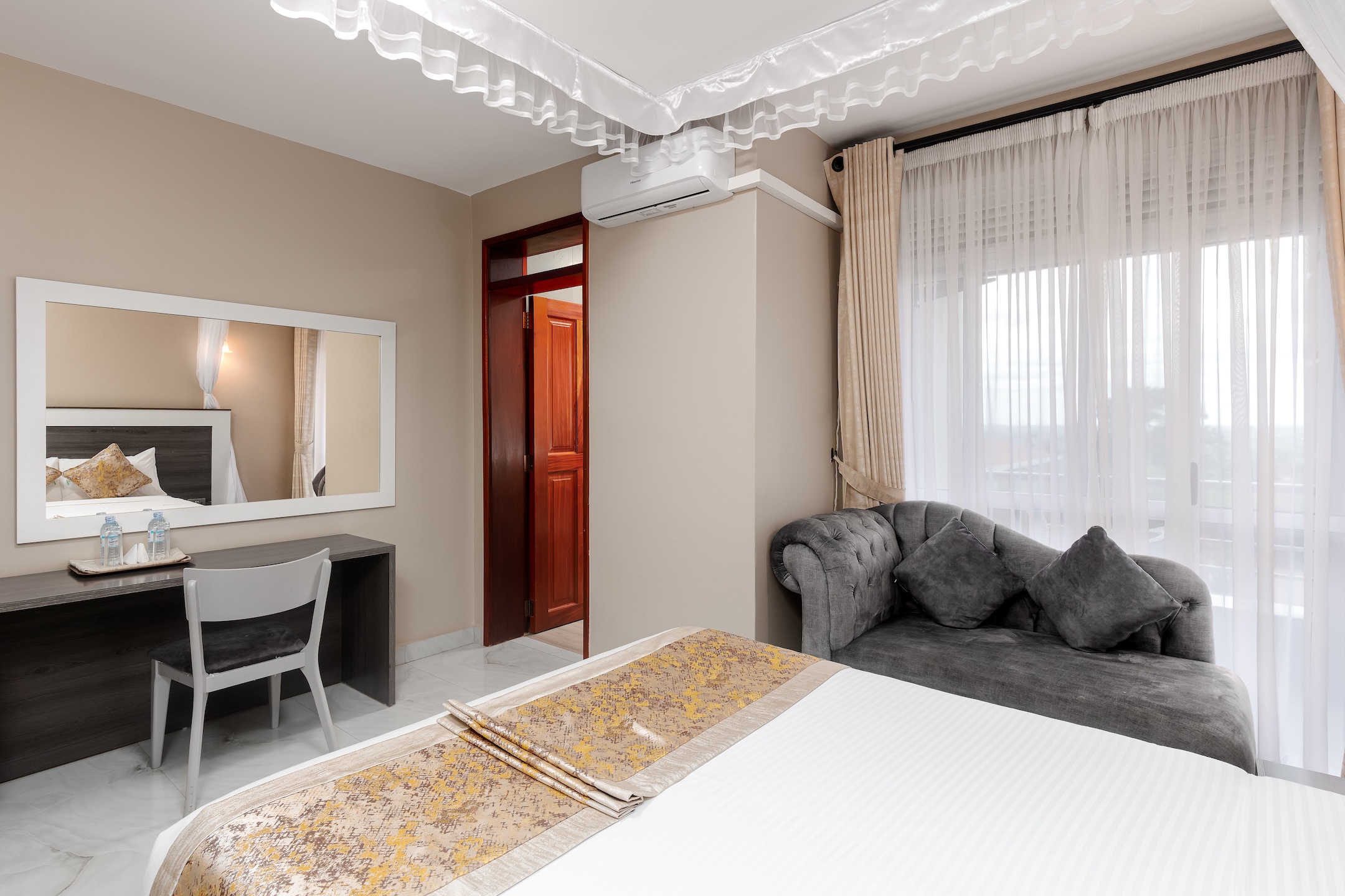 Accomodation