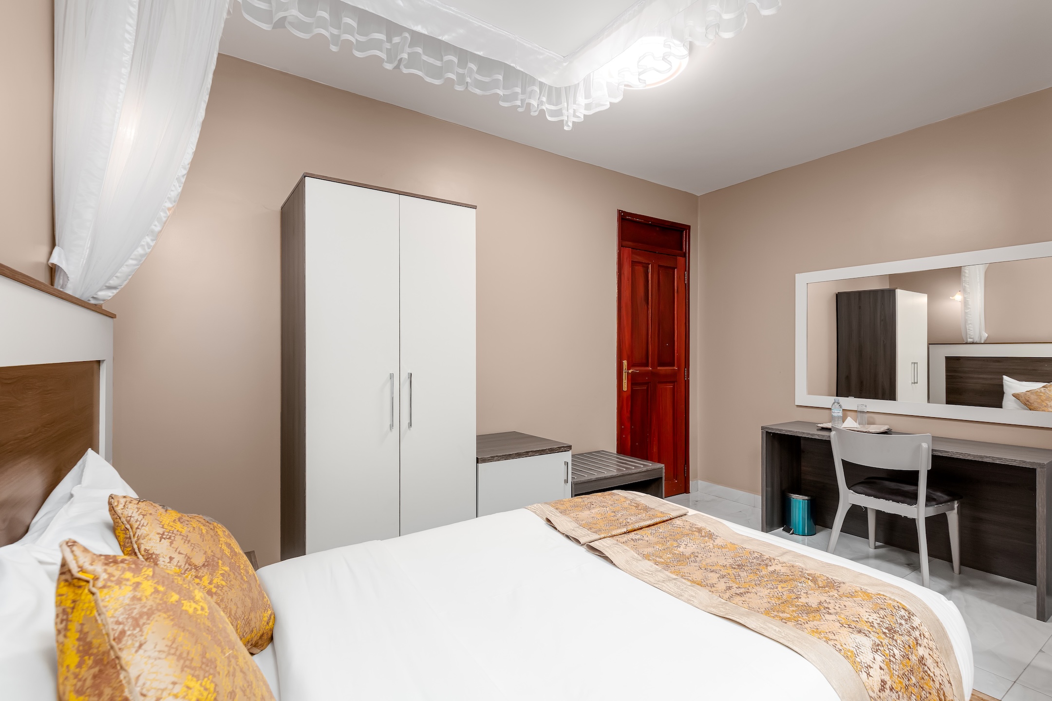 Accomodation